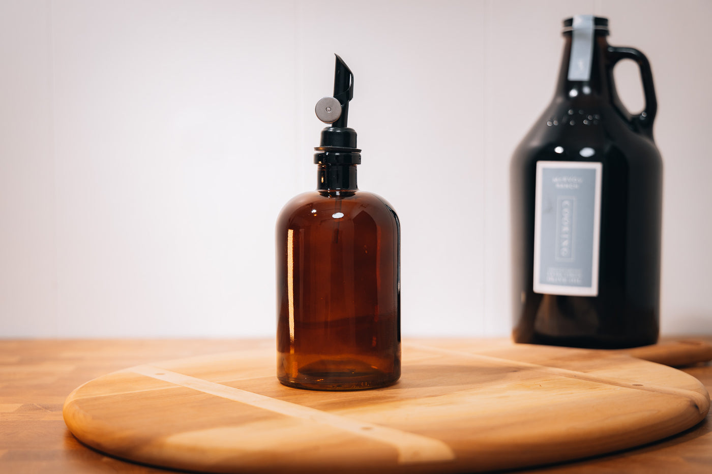 16 oz Apothecary Amber Glass Bottle with Pour Spout